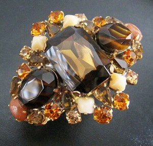 （画像用） チェコ製ガラス バングル