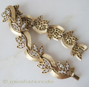 （画像用） クラウントリファリ Trifari クリスタル