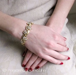 （画像用） クラウントリファリ Trifari クリスタル