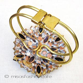 （画像用） チェコ製ガラス バングル