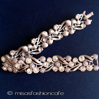 （画像用） クラウン　トリファリ Trifari　たんぽぽ