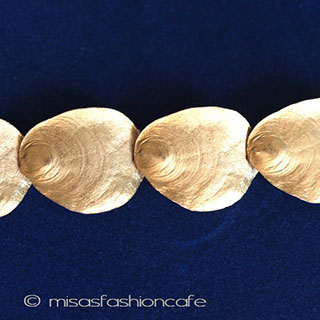 （画像用） クラウン　トリファリ Ｔｒｉｆａｒｉ　シェル・ブレス