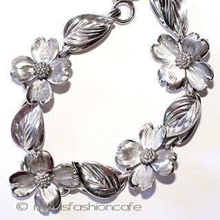 （画像用） SterlingSilver　銀製 ハナミズキ　ブレスレット