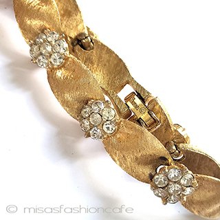 （画像用） Trifari　 トリファリ 花リボン　ブレスレット