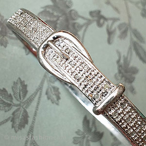 （画像用） ダイヤモンド・バックル バングル・ブレスレット