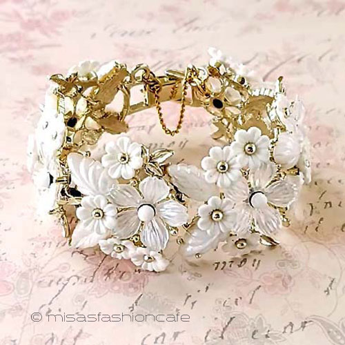 （画像用） ヴィンテージアクセサリー お花畑　ブレスレット