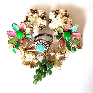 （画像用） ヴィンテージジュエリー フラワー&フルーツ