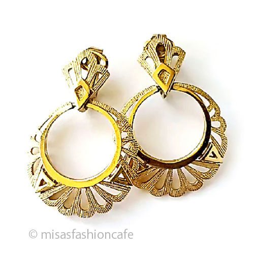 （画像用） Trifari　 トリファリ 透かしgoldフープ