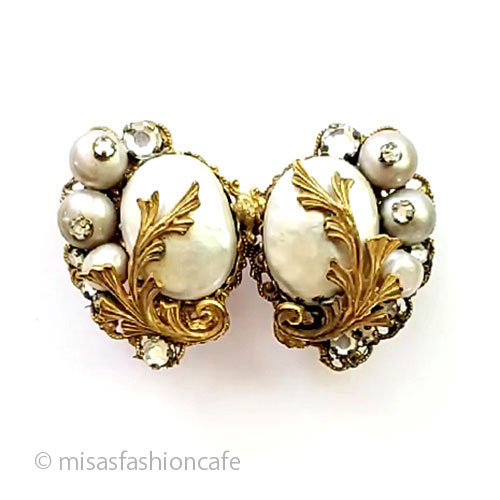 （画像用） Robert　イヤリング バロックパール&金葉