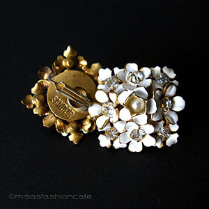 （画像用） Sandor　イヤリング パールRSの花ブーケ