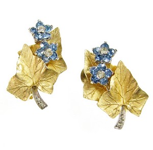 （画像用） Pennino イヤリング 豪華クリスタルの花