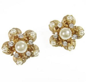 （画像用） パールフラワー イヤリング