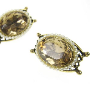 (image for) Antique & Vintage