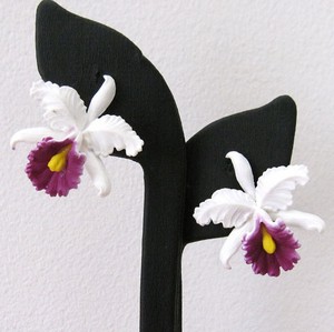 （画像用） ドイツ製お花イヤリング