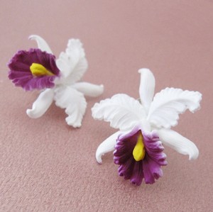 （画像用） ドイツ製お花イヤリング