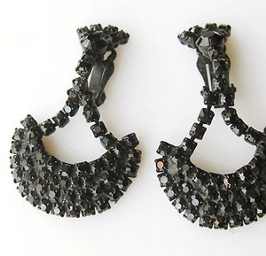 （画像用） フレンチジェット イヤリング