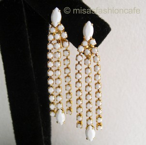 (image for) Antique & Vintage