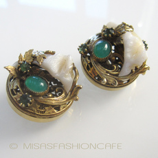 （画像用） アールヌーヴォーイヤリング マザーオブパール天然石