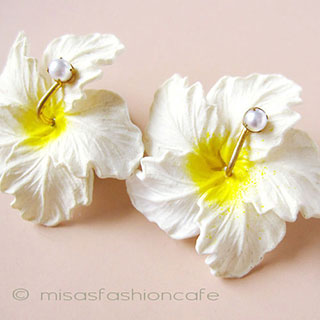 （画像用） ハイビスカス　イヤリング