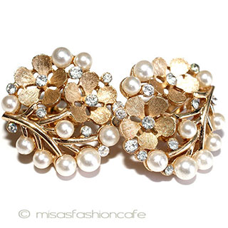 （画像用） Ｔｒｉｆａｒｉ　 トリファリ パール花イヤリング