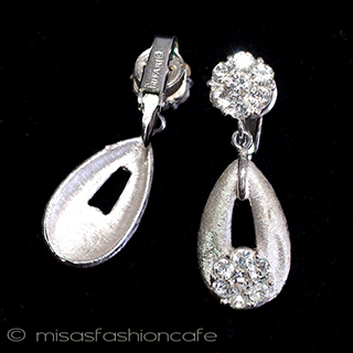 （画像用） Ｔｒｉｆａｒｉ　 トリファリ クリスタル花イヤリング