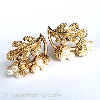 （画像用） Trifari　 トリファリ パール団栗　イヤリング