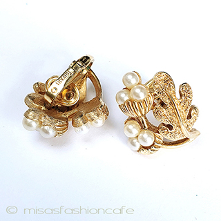 （画像用） Trifari　 トリファリ パール団栗　イヤリング