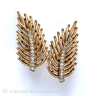 （画像用） Trifari　 トリファリ フェザー　イヤリング