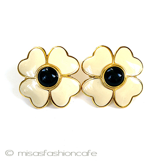 （画像用） Trifari　 トリファリ ハナミズキ　イヤリング