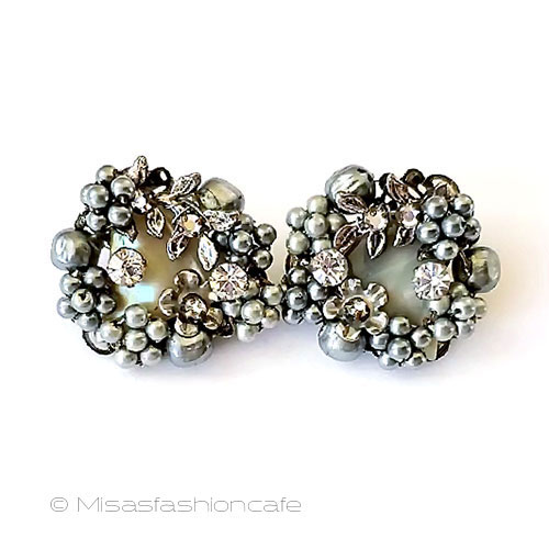 （画像用） アンティークジュエリー バロックパール花MOP