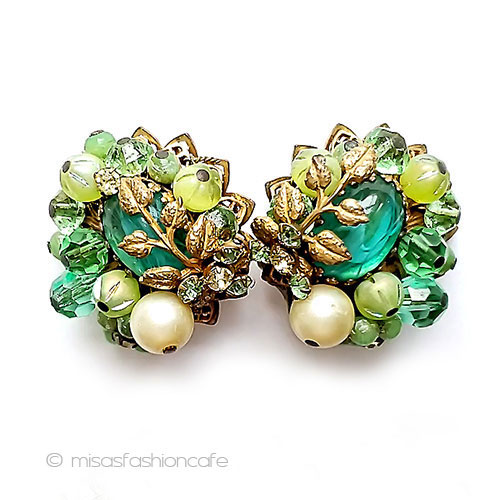 （画像用） JONNE刻印　イヤリング パール＆ガラスのお花