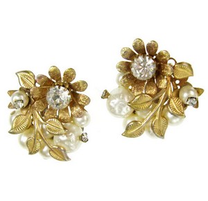 （画像用） Beaujewels お花イヤリング