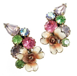 （画像用） KARU Arke 花イヤリング