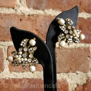 （画像用） DeMario NY　イヤリング バロックパール 花