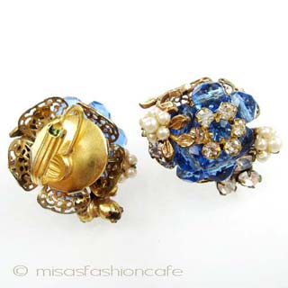 （画像用） Robert 花イヤリング