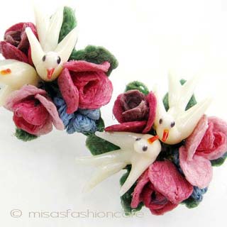 （画像用） 鳥お花ブーケイヤリング