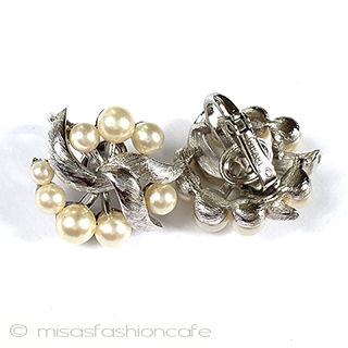 （画像用） Trifari　 トリファリ りぼん　イヤリング