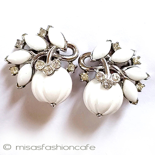 （画像用） Ｔｒｉｆａｒｉ　 トリファリ ミルクガラス　 イヤリング