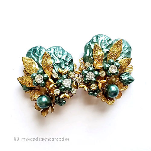 （画像用） ヴィンテージジュエリー パールお花イヤリング