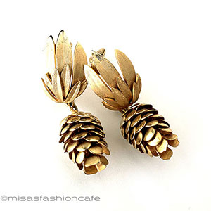 （画像用） アンティークジュエリー 松ぼっくりイヤリング
