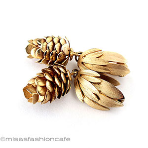 （画像用） アンティークジュエリー 松ぼっくりイヤリング