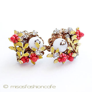 （画像用） Ｒｏｂｅｒｔ　ロバート　 コーラル花イヤリング