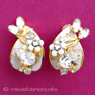 （画像用） Ｏｒｉｇｉｎａｌ　ｂｙ　Ｒｏｂｅｒｔ フラワー花イヤリング