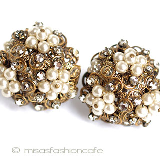 （画像用） パール花ブーケ　イヤリング