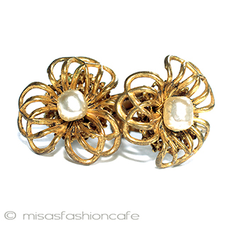 （画像用） ミリアム　ハスケル パールのお花イヤリング