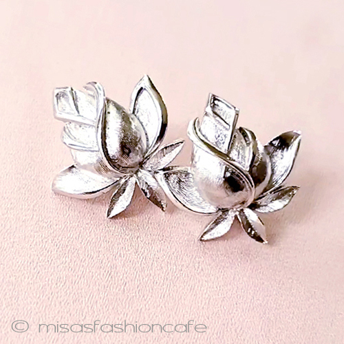 （画像用） Trifari　 トリファリ バラの花イヤリング