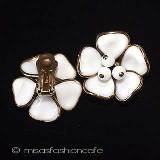 （画像用） Ｔｒｉｆａｒｉ　 トリファリ ガラスの花イヤリング