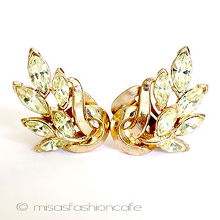 （画像用） Ｔｒｉｆａｒｉ　 トリファリ リーフ　イヤリング