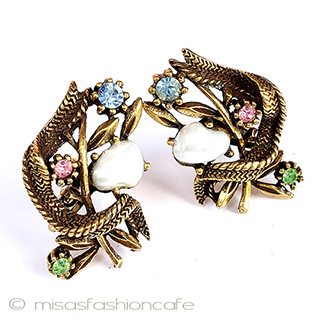 （画像用） Coroイヤリング RS花束にリボン