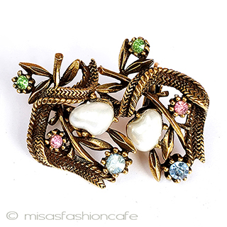 （画像用） Coroイヤリング RS花束にリボン